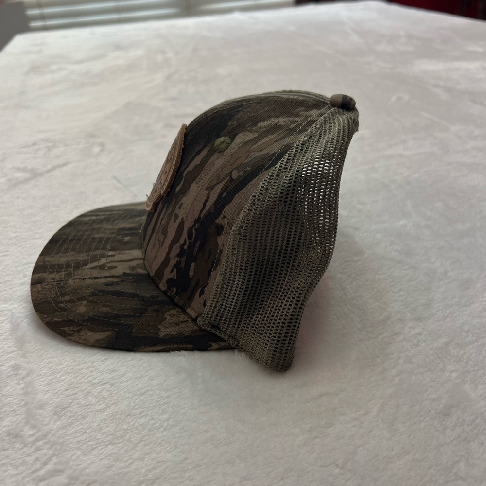 NWOT Realtree Camo Mesh Back Hat Mack’s prairie wings - Picture 4 of 5